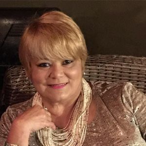 Meet your Posher, Janet